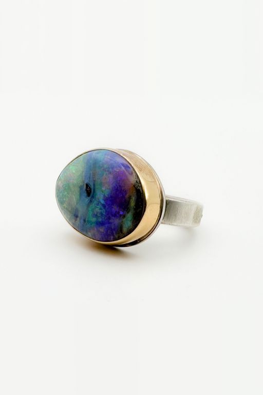 14k Gold Opal Ring