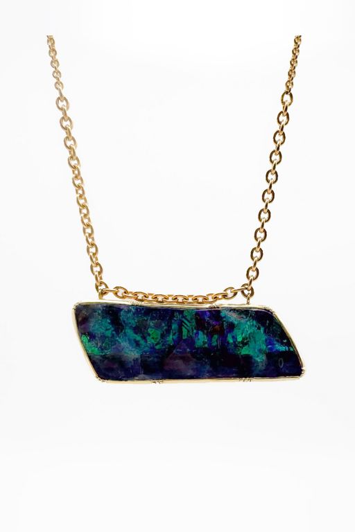 18k Gold Opal Pendant Necklace
