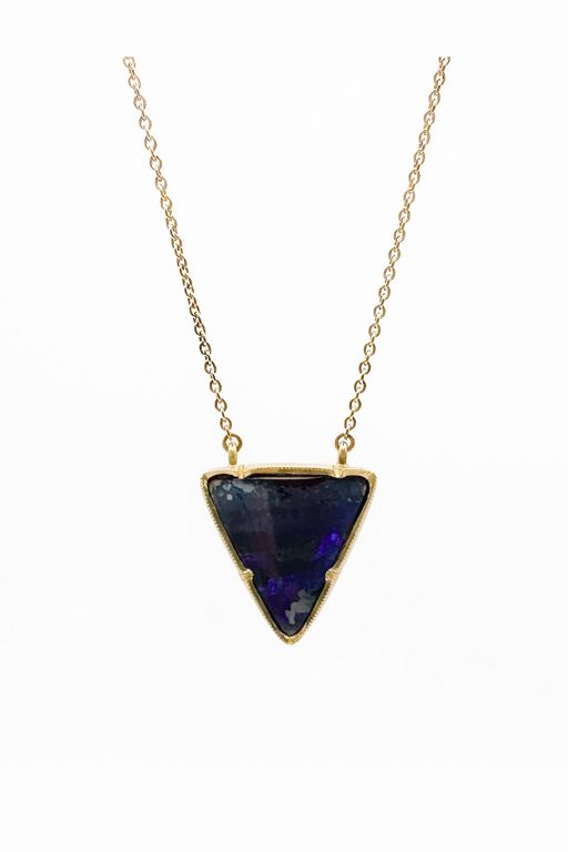18k Gold Opal Pendant Necklace