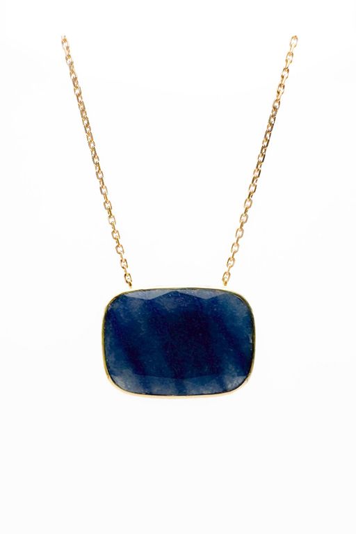 18k Gold Sapphire Pendant Necklace