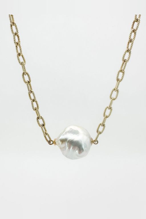 14k Gold Pearl Pendant Necklace