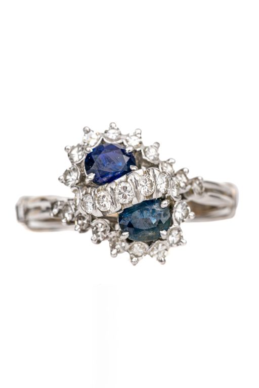 18k Gold Sapphire and Diamond Ring