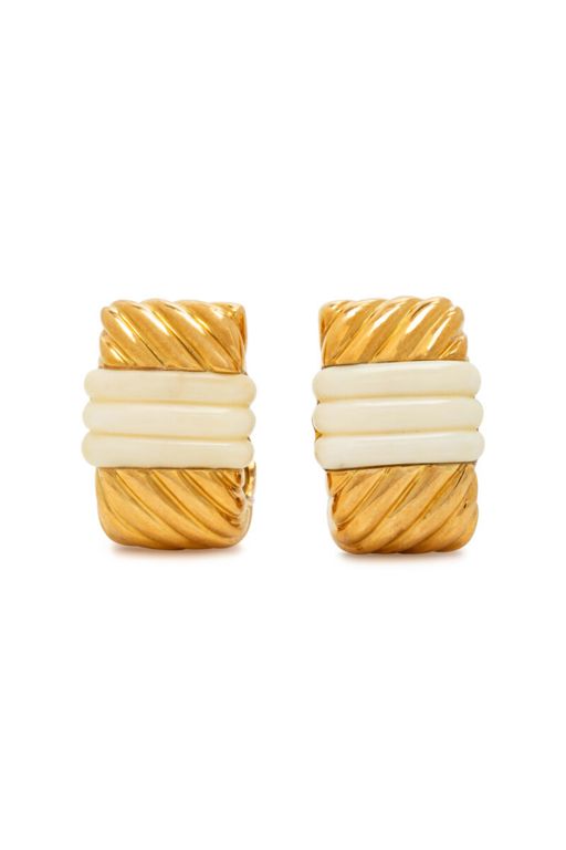 18k Yellow Gold Coral Earrings