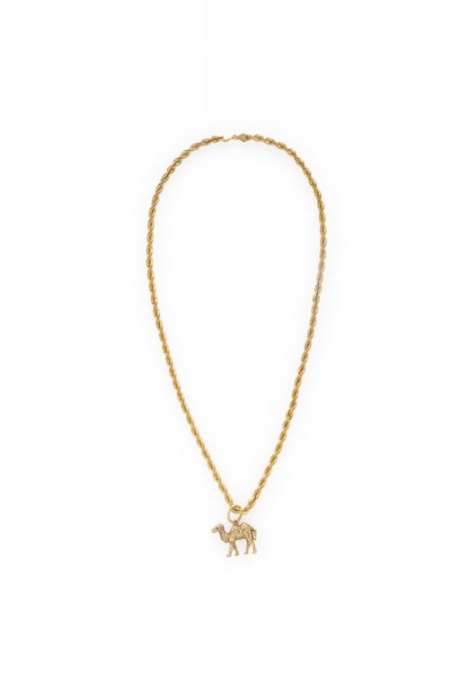 14k Yellow Gold Red Stone Camel Pendant Necklace