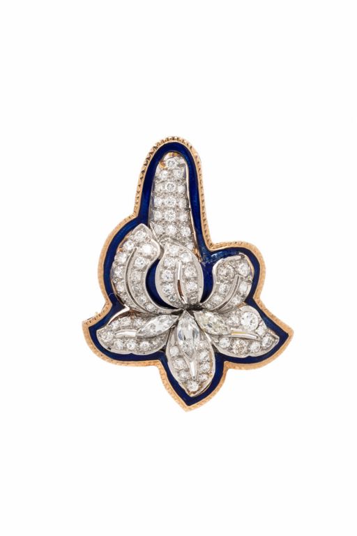 Gold and Platinum Diamond Flower Pendant/Brooch