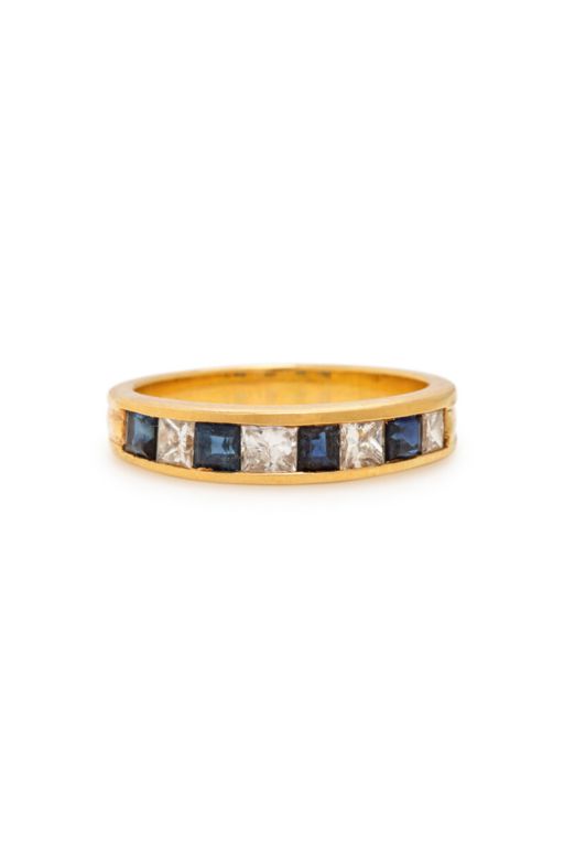 18k Yellow Gold Diamond and Sapphire Ring