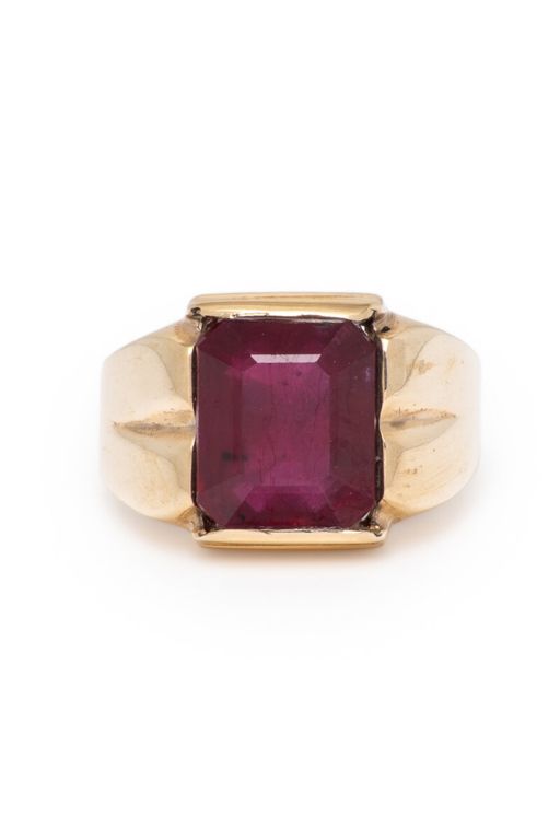 14k Yellow Gold Synthetic Ruby Ring