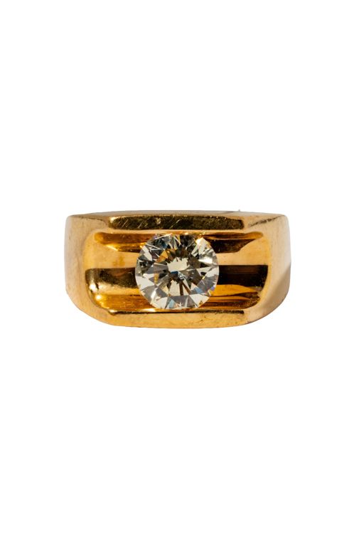 18k Yellow Gold Diamond Solitaire Ring