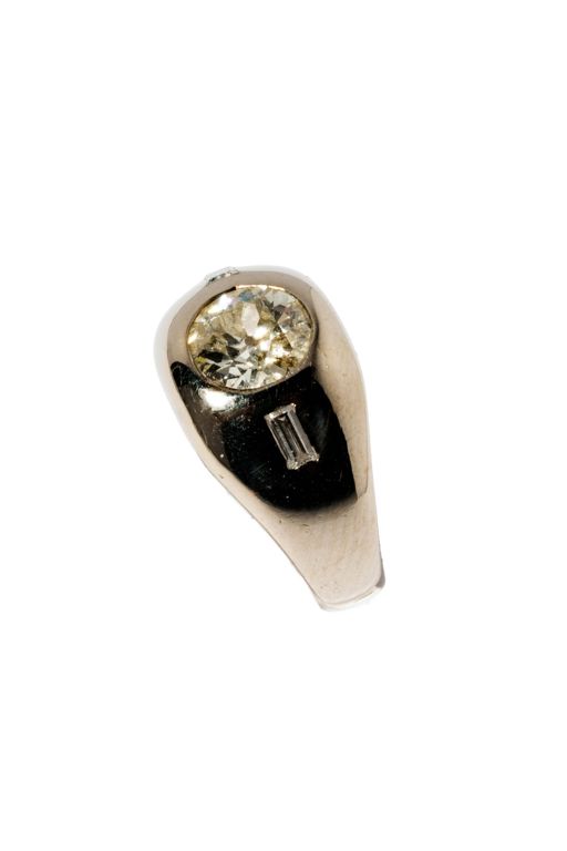 14k White Gold Diamond Ring