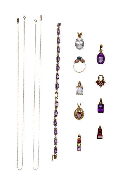 10k Yellow Gold and Gemstone Jewelry Assortment
