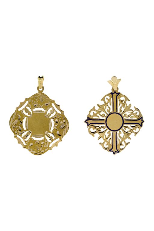 18k Yellow Gold Pendants