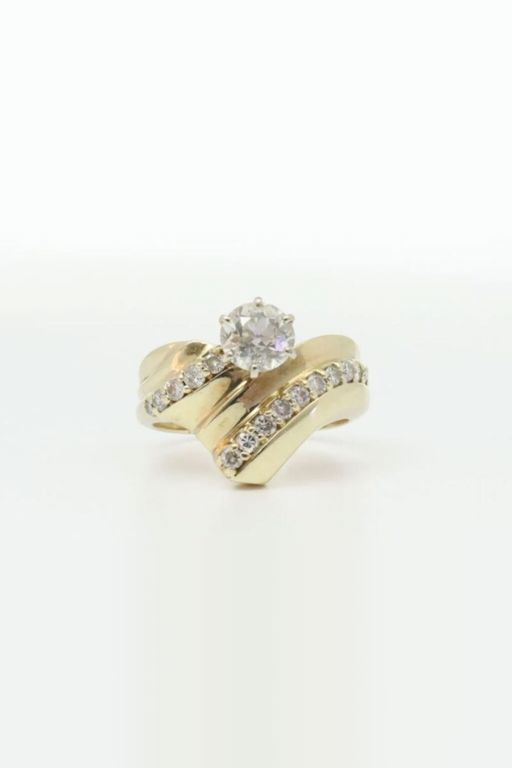 14k Gold Diamond Ring