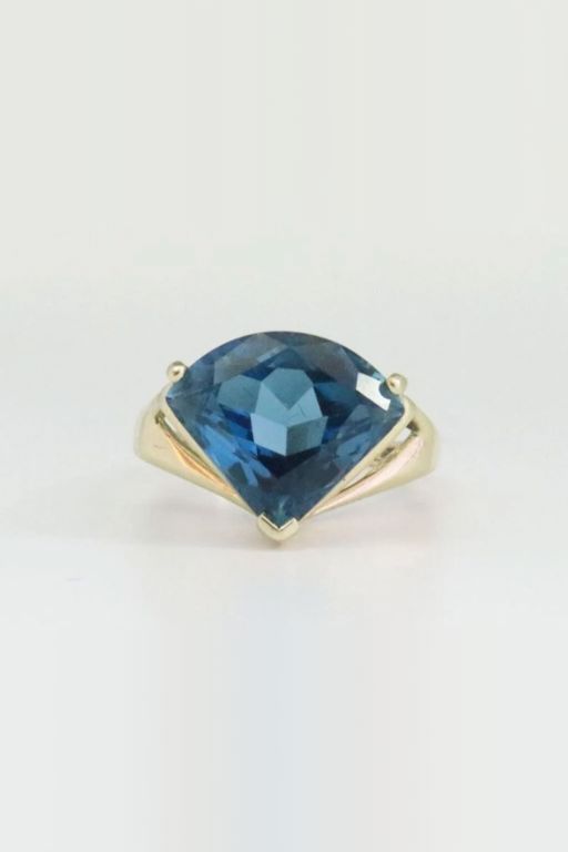 14k Gold Topaz Ring