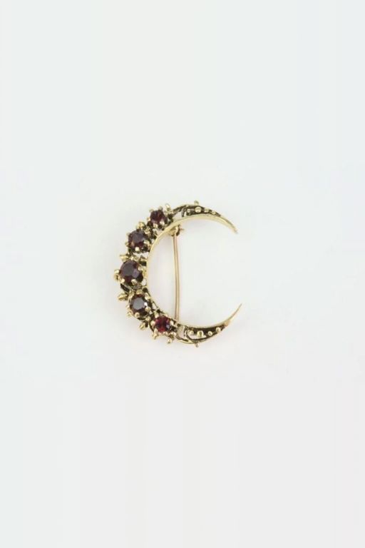 14k Gold Garnet Brooch