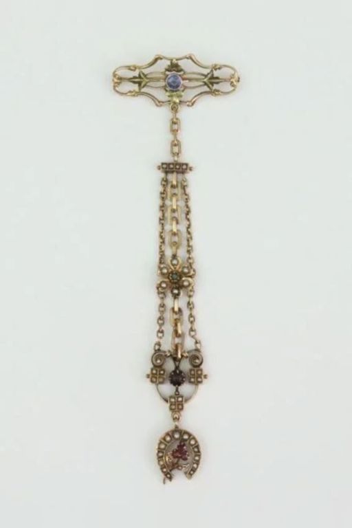 Gold Garnet and Pearl Brooch
