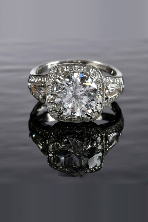 Platinum Diamond Ring