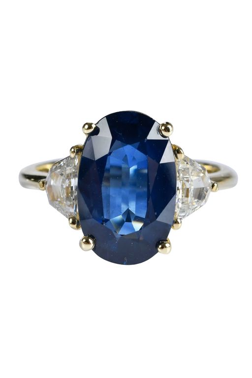 18k Gold Sapphire and Diamond Ring