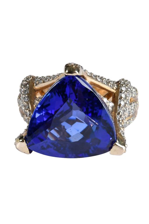 14k Gold Tanzanite and Diamond Ring