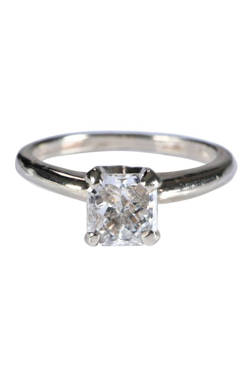 14k Gold Diamond Ring