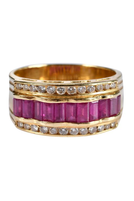 18k Gold Ruby and Diamond Ring