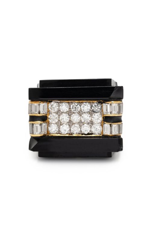 18k Yellow Gold Onyx and Diamond Ring