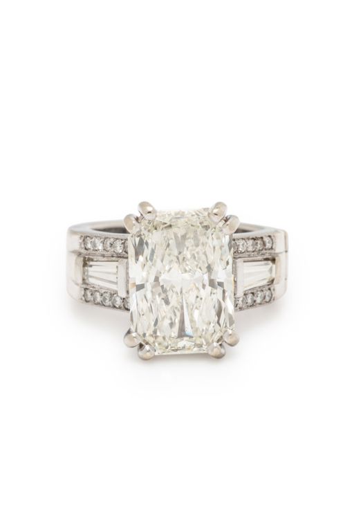 14k White Gold Diamond Ring