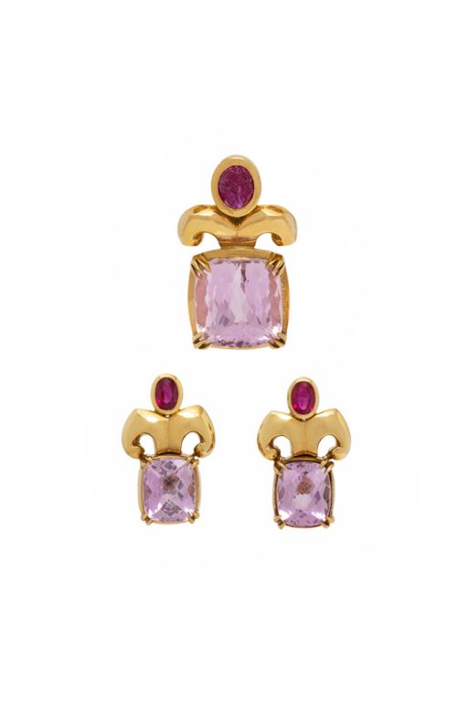 18k Yellow Gold Kunzite and Ruby Jewelry Set