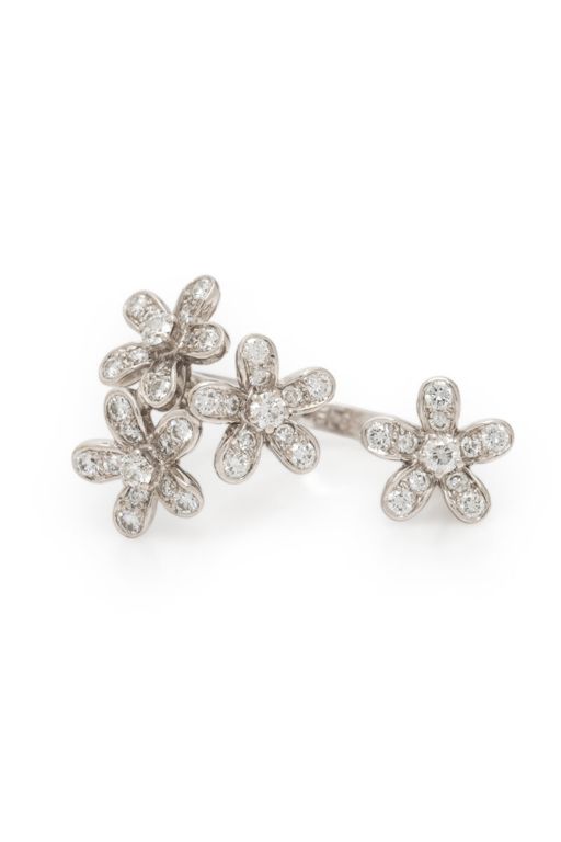 18k White Gold Diamond Floral Ring