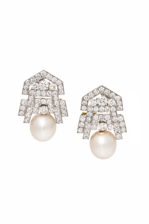 18k White Gold Pearl and Diamond Drop Earrings