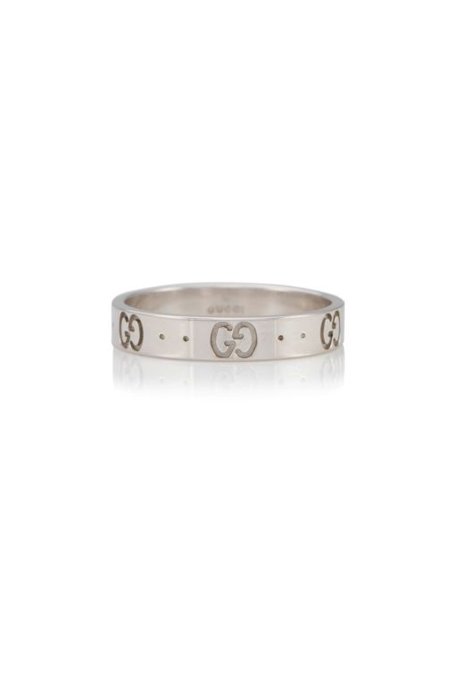 18k Gold Band Ring