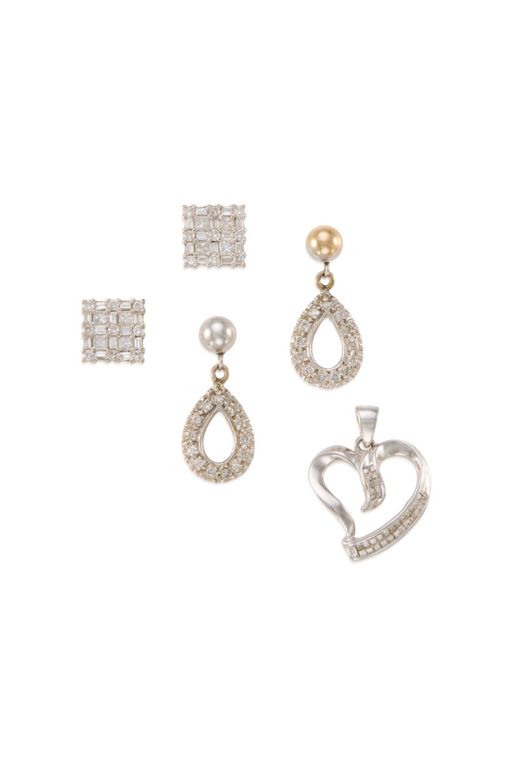Gold Diamond Jewelry Set