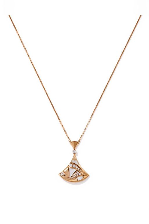 18k Gold Diamond Pendant Necklace