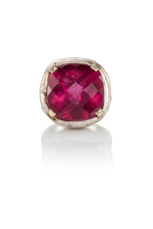 18k Gold Tourmaline and Diamond Ring