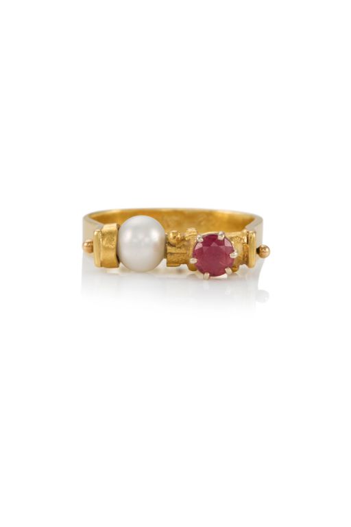 18k Gold Pearl and Tourmaline Ring