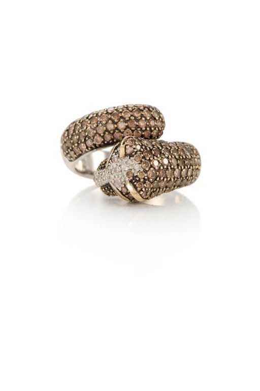 18k Gold Diamond and Peridot Ring