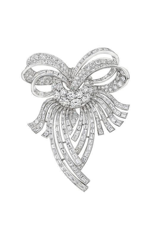 Platinum Diamond Bow Brooch
