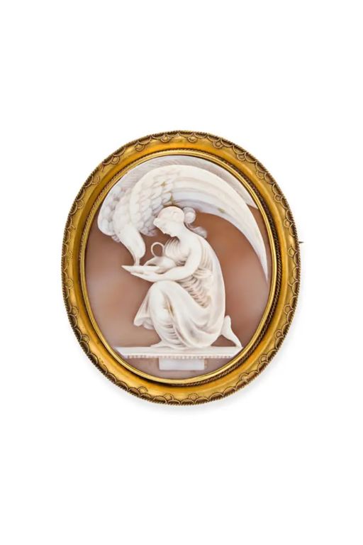 Gold Shell Cameo Brooch