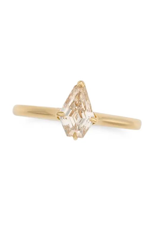 18k Gold Diamond Ring