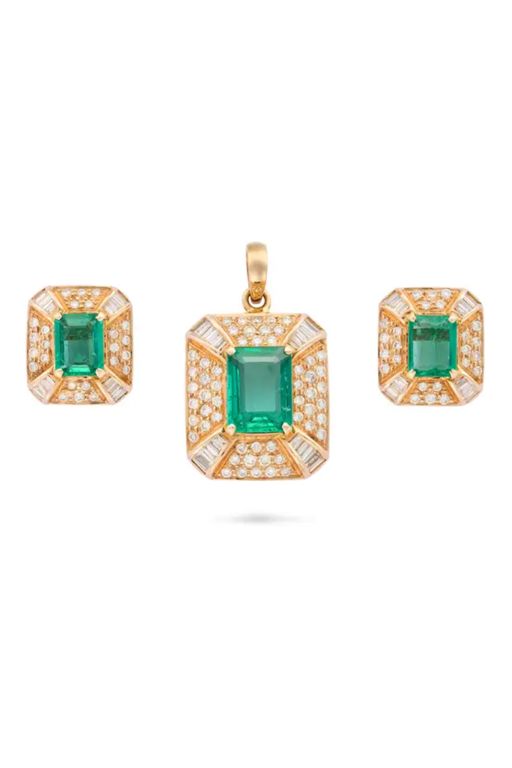 18k Gold Emerald and Diamond Jewelry Set