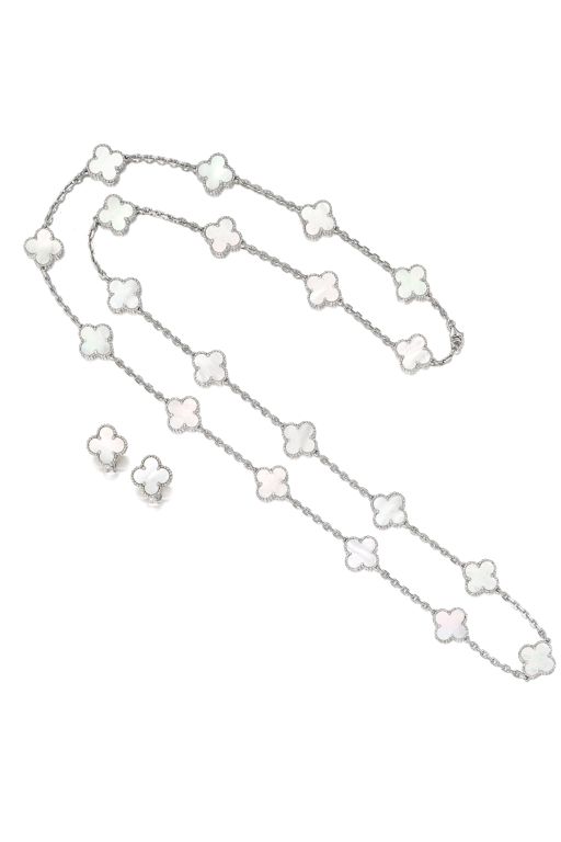 18k Gold Mother of Pearl Jewelry Set