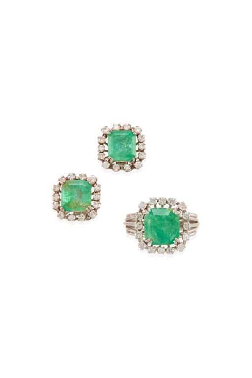 Silver Emerald and Diamond Jewelry Set