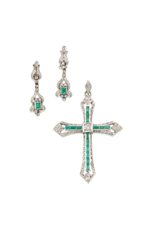 Emerald and Diamond Jewelry Set