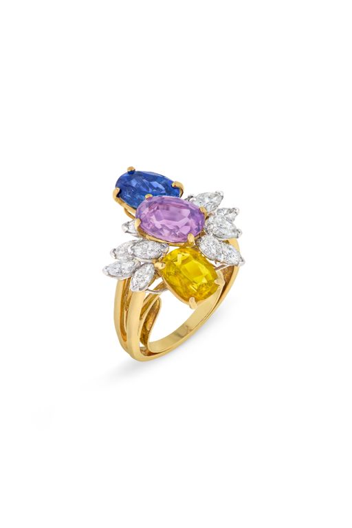 18k Yellow Gold Sapphire and Diamond Ring