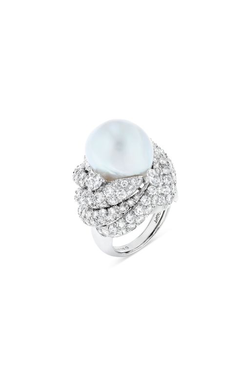 Platinum Pearl and Diamond Ring
