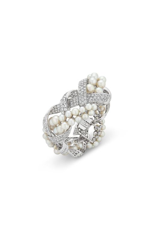 Platinum Pearl and Diamond Bracelet