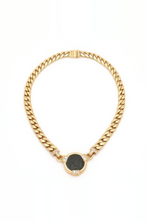 18k Gold Diamond Pendant Necklace