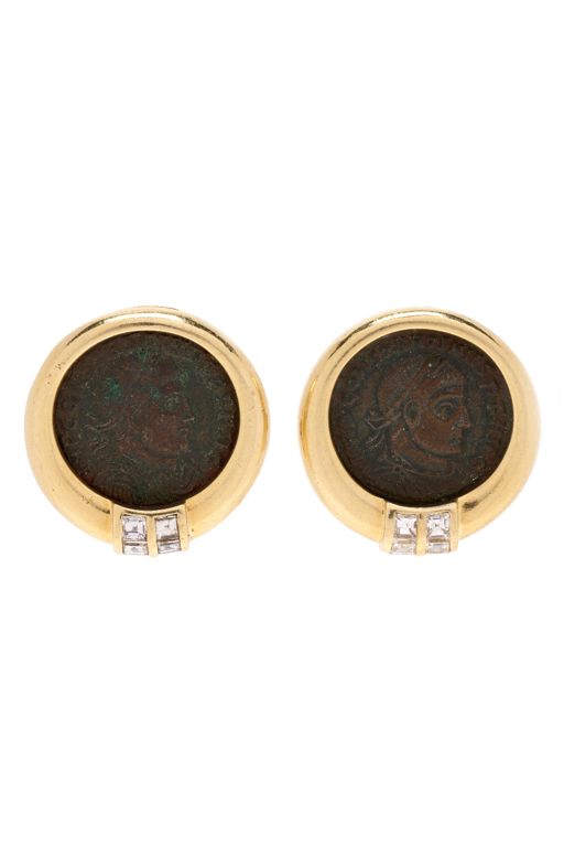 Pair of 18k Gold Diamond Earrings