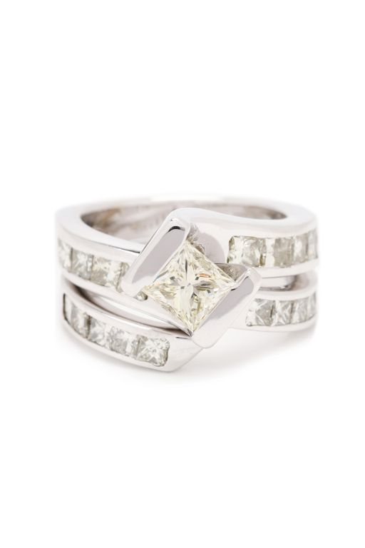18k Gold Diamond Ring and Band