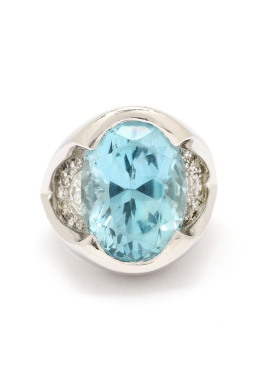 Platinum Aquamarine and Diamond Ring