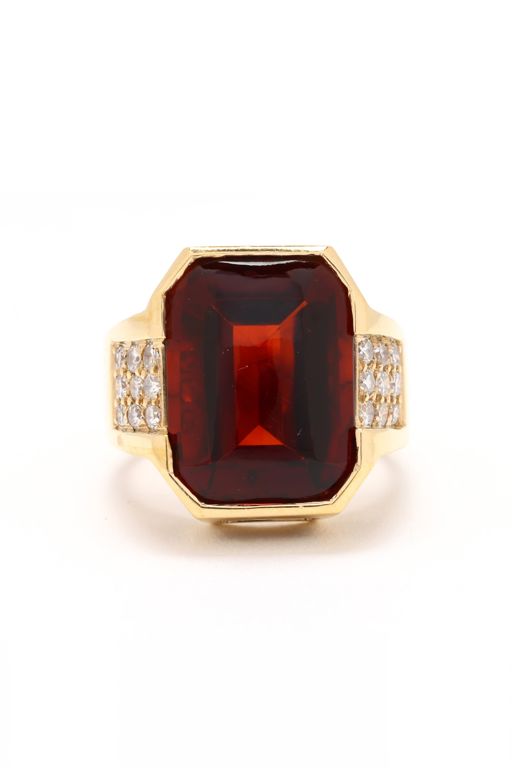 18k Gold Citrine and Diamond Ring